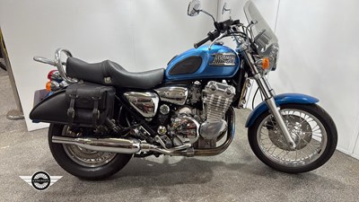 Lot 804 - 1998 TRIUMPH 900 THUNDERBIRD