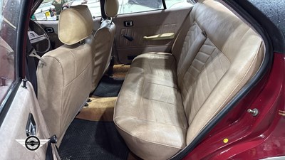 Lot 814 - 1975 LEYLAND CARS PRINCESS 1800 HL