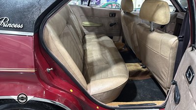Lot 814 - 1975 LEYLAND CARS PRINCESS 1800 HL