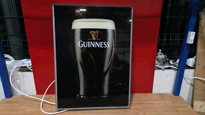 Lot 525 - GUINNESS GLASS LIGHT UP SIGN 29" X 21"