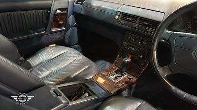 Lot 856 - 1995 MERCEDES SL280 AUTO