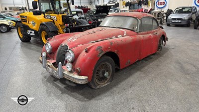 Lot 882 - JAGUAR XK150