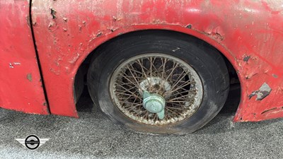 Lot 882 - JAGUAR XK150