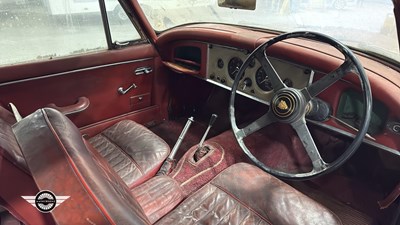 Lot 882 - JAGUAR XK150