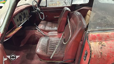 Lot 882 - JAGUAR XK150