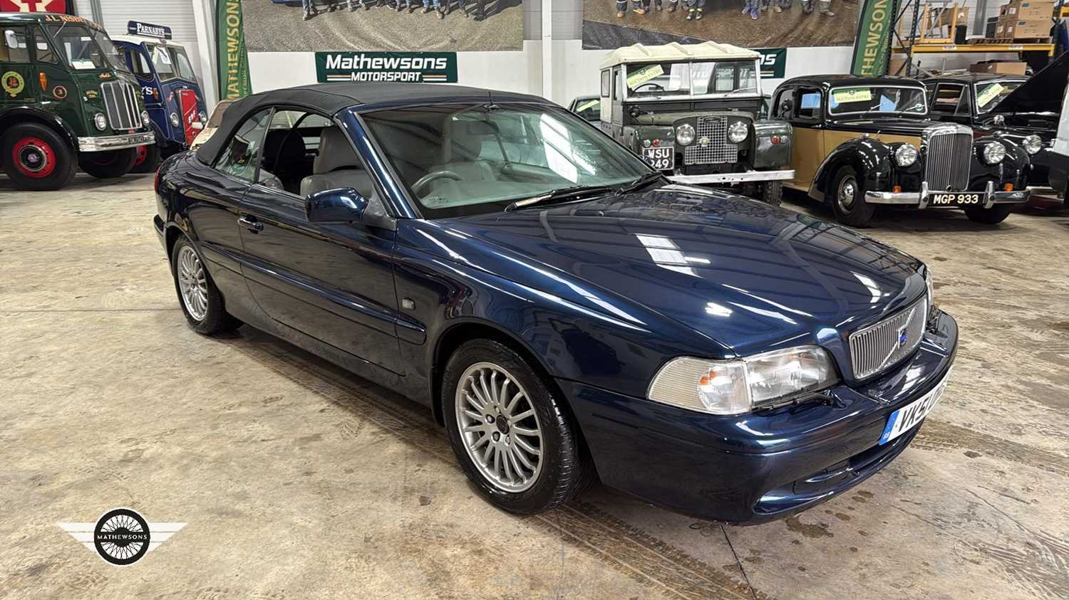 Lot 866 - 2001 VOLVO C70 T 20V AUTO