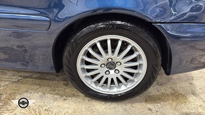 Lot 866 - 2001 VOLVO C70 T 20V AUTO