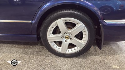 Lot 886 - 1999 BENTLEY ARNAGE AUTO