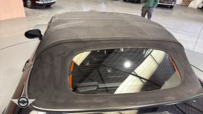 Lot 46 - 2006 MAZDA MX-5