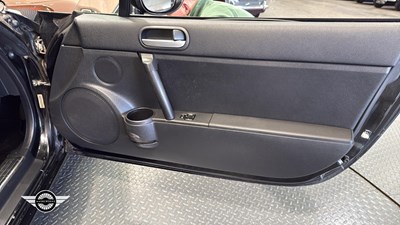Lot 46 - 2006 MAZDA MX-5