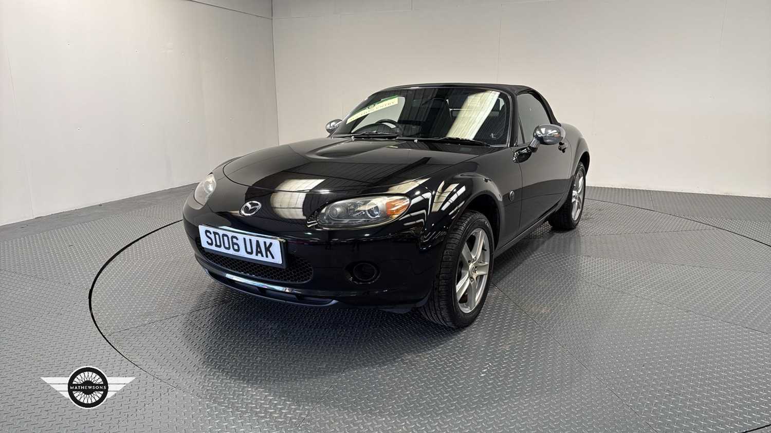 Lot 46 - 2006 MAZDA MX-5