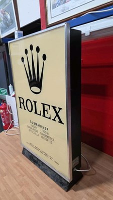 Lot 55 - OLD STYLE REPRO ROLEX SUBMARINER LIGHT UP SIGN 33" X 21"