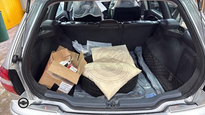 Lot 102 - 2003 VOLVO V40 SE ESTATE