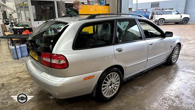 Lot 102 - 2003 VOLVO V40 SE ESTATE