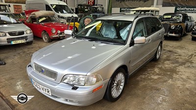 Lot 102 - 2003 VOLVO V40 SE ESTATE