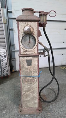 Lot 691 - BOWSER PETROL PUMP PROJECT FIG.1312 , DA 1776