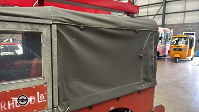 Lot 56 - 1955 LAND ROVER