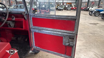 Lot 56 - 1955 LAND ROVER