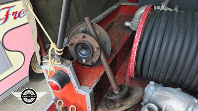 Lot 56 - 1955 LAND ROVER