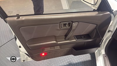 Lot 70 - 1988 NISSAN BLUEBIRD EXECUTIVE I