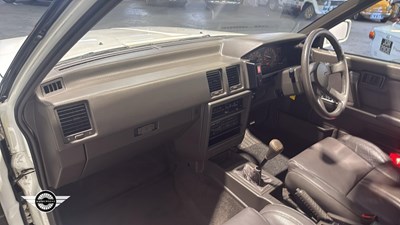 Lot 70 - 1988 NISSAN BLUEBIRD EXECUTIVE I