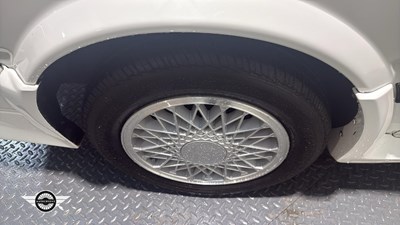Lot 70 - 1988 NISSAN BLUEBIRD EXECUTIVE I