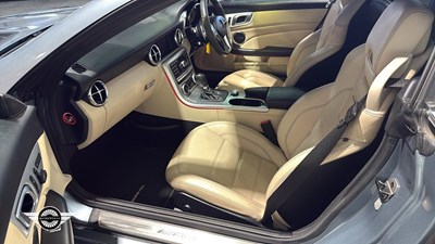 Lot 74 - 2013 MERCEDES-BENZ SLK55 AMG AUTO