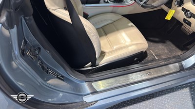 Lot 74 - 2013 MERCEDES-BENZ SLK55 AMG AUTO