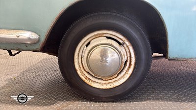 Lot 94 - 1960 AUSTIN A40 FARINA