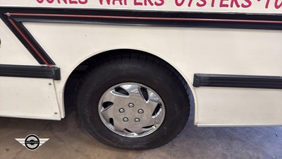 Lot 96 - 1990 MERCEDES 308D ICE CREAM VAN