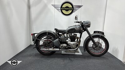 Lot 396 - 1954 TRIUMPH