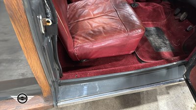 Lot 860 - 1961 MORRIS MINOR 1000