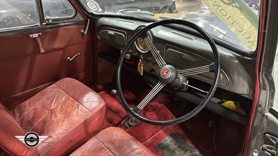 Lot 860 - 1961 MORRIS MINOR 1000