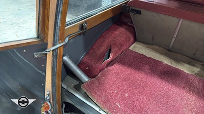 Lot 860 - 1961 MORRIS MINOR 1000