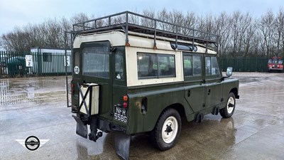 Lot 124 - 1968 LAND ROVER