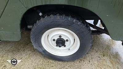 Lot 124 - 1968 LAND ROVER