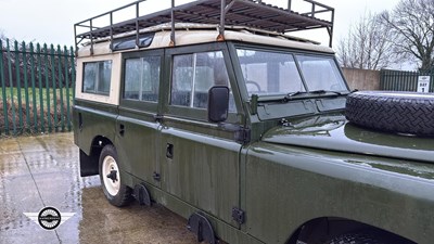 Lot 124 - 1968 LAND ROVER