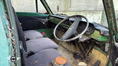 Lot 21 - 1977 TOYOTA HI-ACE