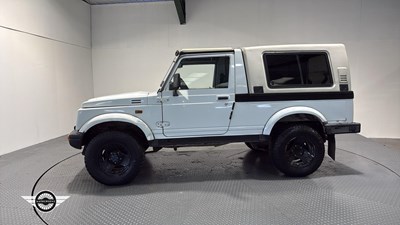 Lot 156 - 1990 SUZUKI SJ413 JX