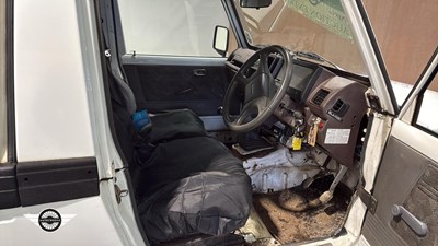 Lot 156 - 1990 SUZUKI SJ413 JX