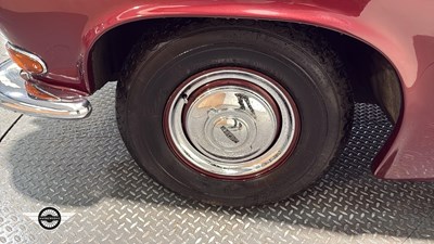 Lot 168 - 1963 JAGUAR MKX