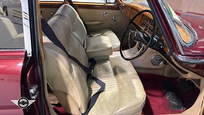 Lot 168 - 1963 JAGUAR MKX