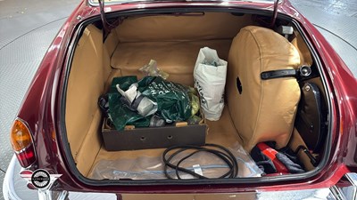Lot 168 - 1963 JAGUAR MKX