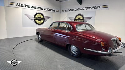 Lot 168 - 1963 JAGUAR MKX