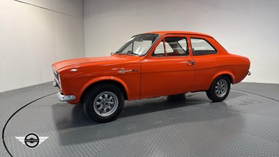 Lot 114 - 1972 FORD ESCORT