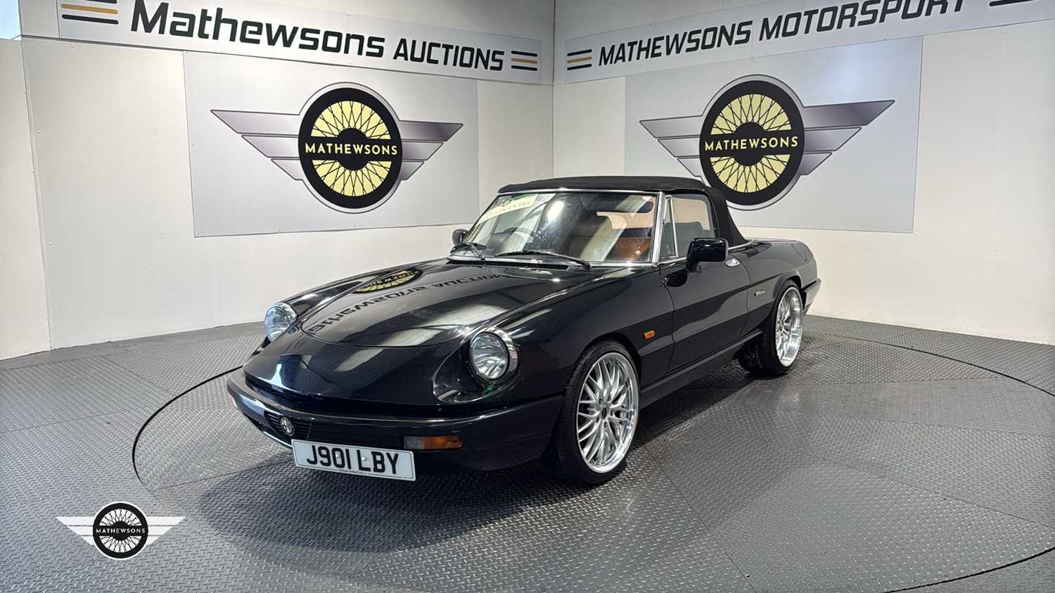 Lot 230 - 1992 ALFA ROMEO SPIDER 2.0
