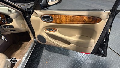 Lot 748 - 2002 JAGUAR XJ EXECUTIVE AUTO