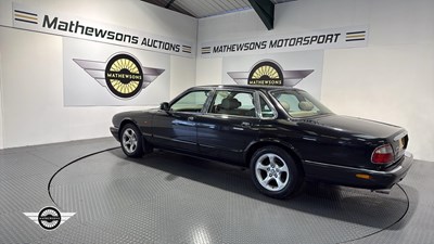 Lot 748 - 2002 JAGUAR XJ EXECUTIVE AUTO
