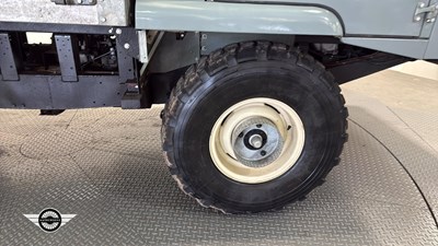 Lot 260 - 1963 LAND ROVER SERIES 2A FORWARD CONTROL