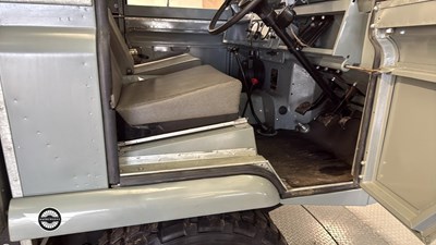 Lot 260 - 1963 LAND ROVER SERIES 2A FORWARD CONTROL